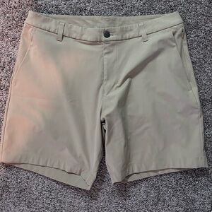 Men’s Lululemon Commission Short 7”